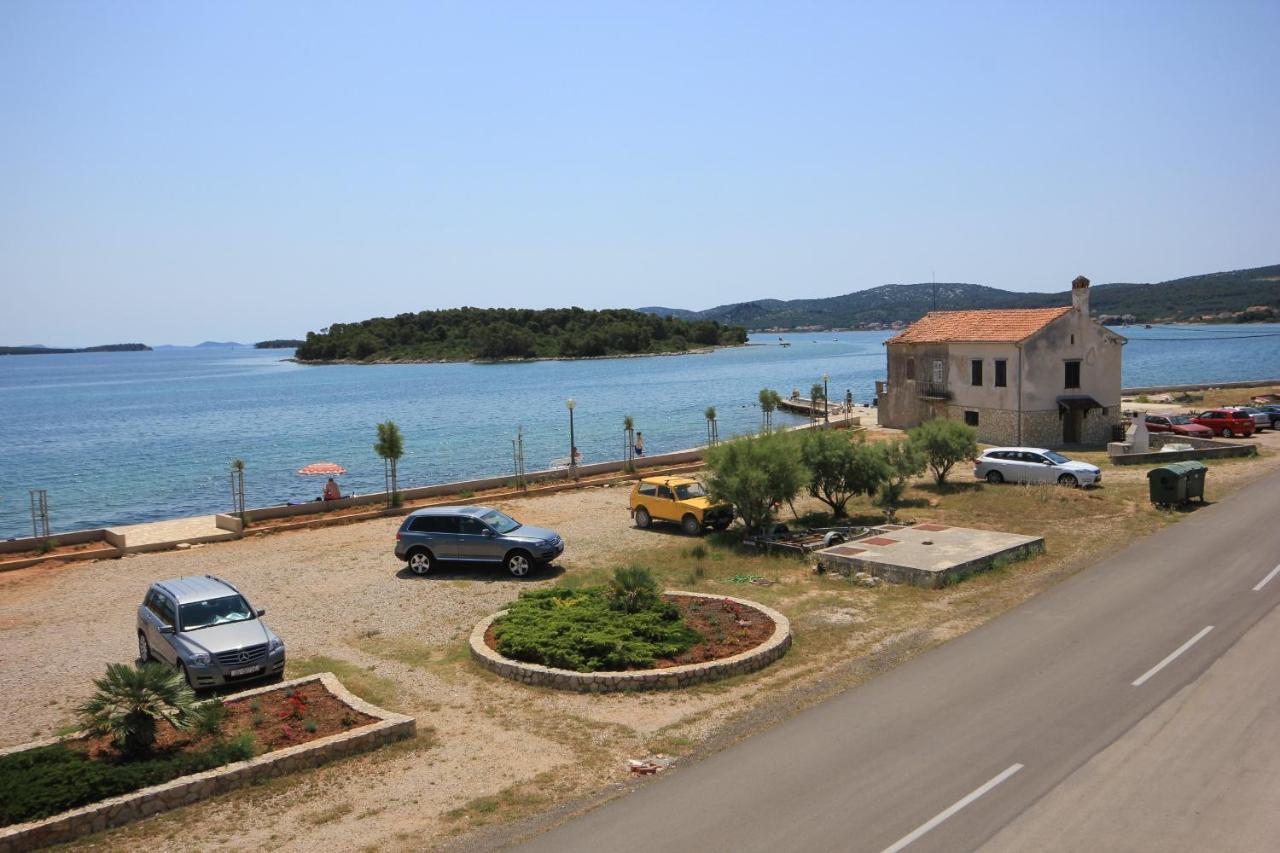 Rooms By The Sea Pasman - 8223 Exterior photo