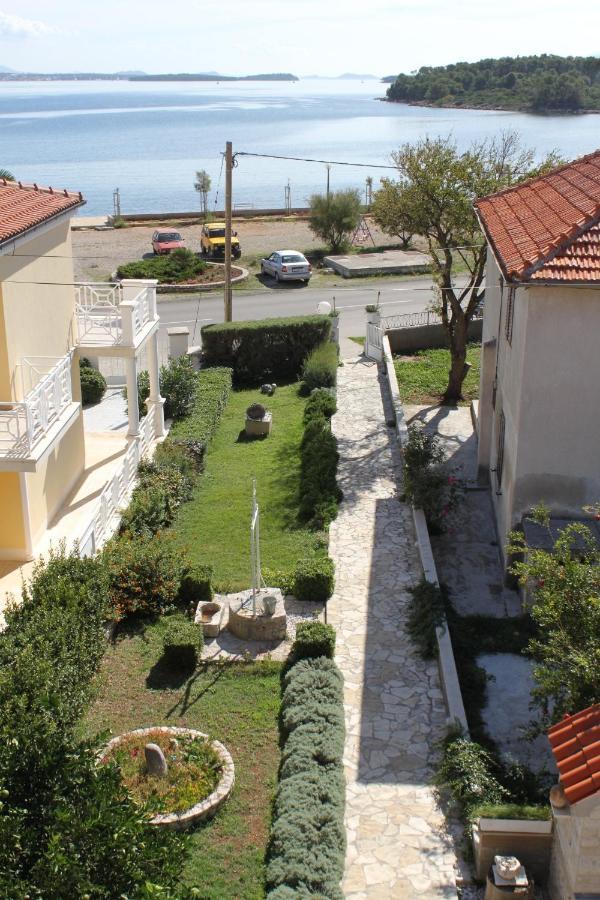 Rooms By The Sea Pasman - 8223 Exterior photo