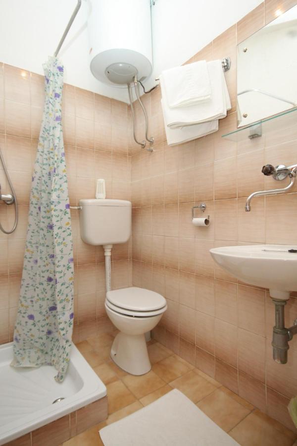 Rooms By The Sea Pasman - 8223 Exterior photo